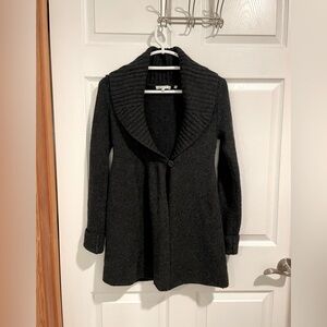 Vince one button cardigan dark great size S alpaca wool cashmere